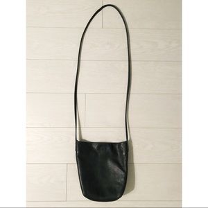 BAGGU casual / hobo leather crossbody bag / purse